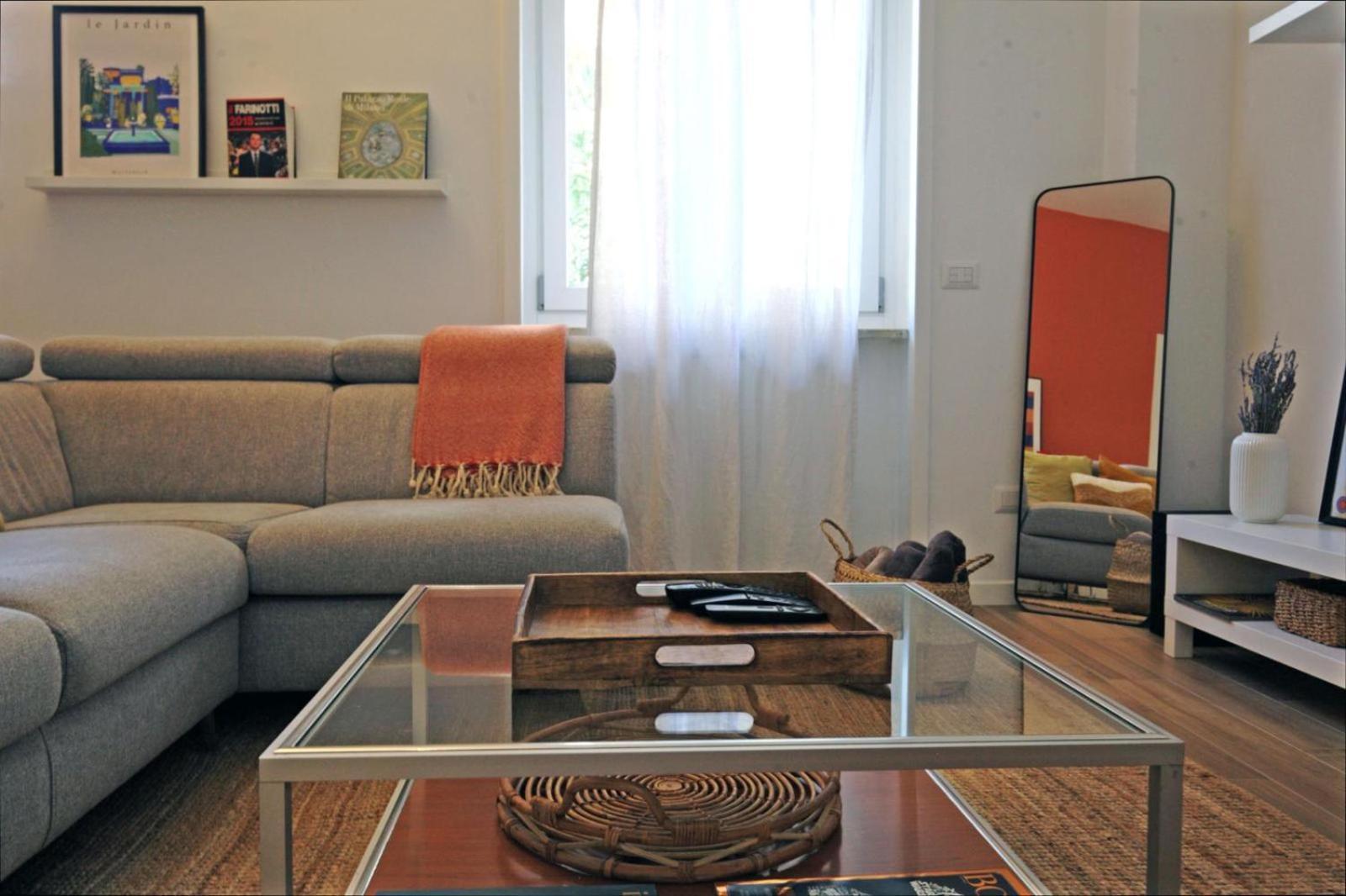 Ferienwohnung "Movie Heaven" Metro-Centric & Luxury Hub Mailand Exterior foto