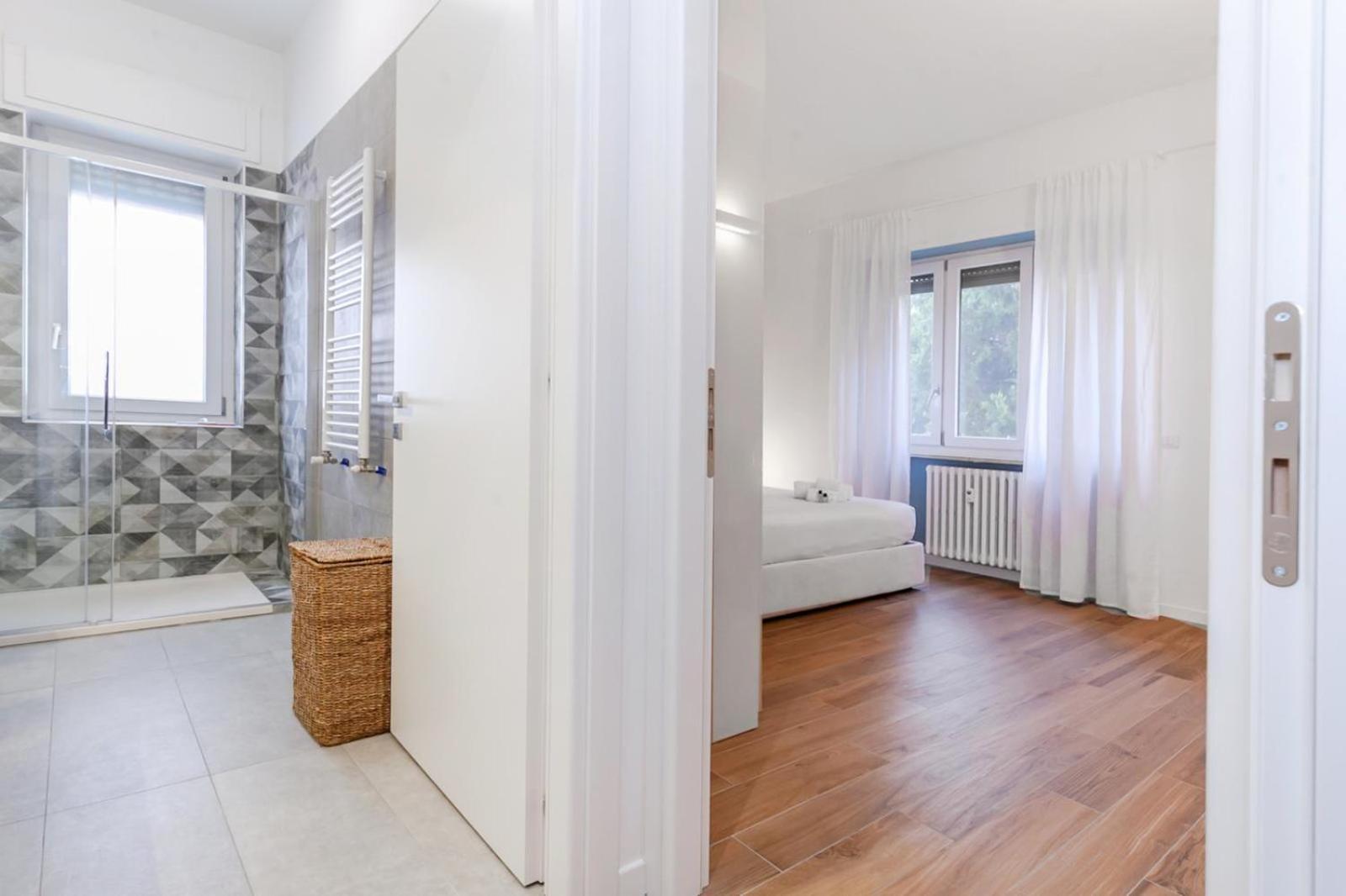 Ferienwohnung "Movie Heaven" Metro-Centric & Luxury Hub Mailand Exterior foto