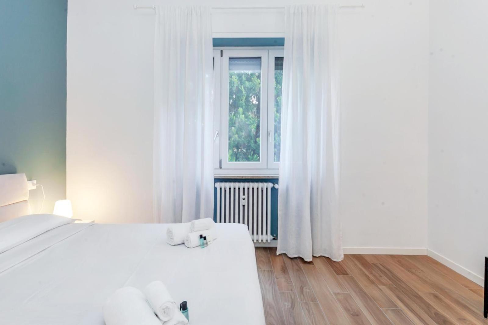 Ferienwohnung "Movie Heaven" Metro-Centric & Luxury Hub Mailand Exterior foto